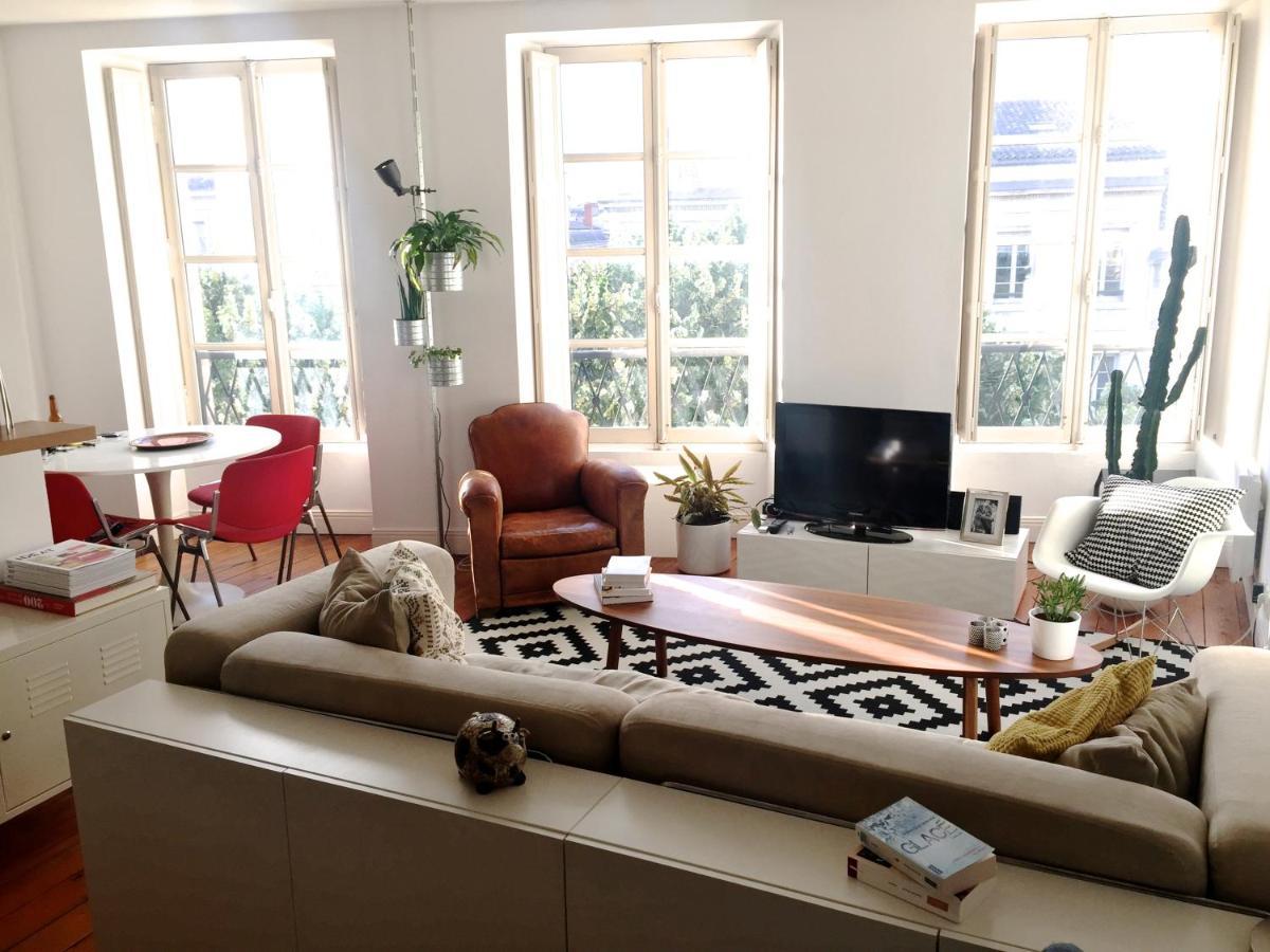 Appartement Design En Plein Coeur De Bordeaux Exteriör bild